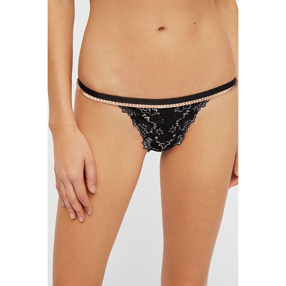 FP Intimately Under the Sun Thong XS BLACK
